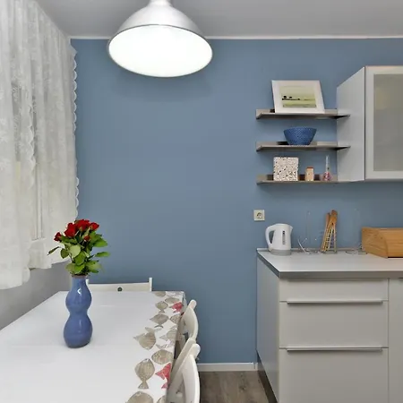 Marija 2238 Apartament *